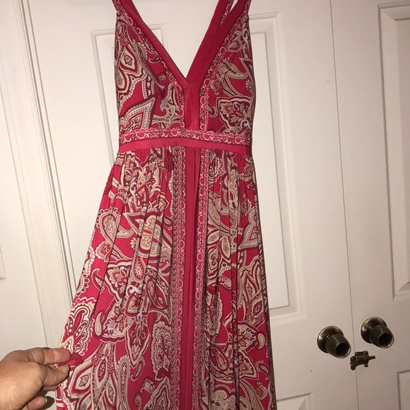 Gorgeous red and tan paisley maxi dress. - Picture 2 of 5
